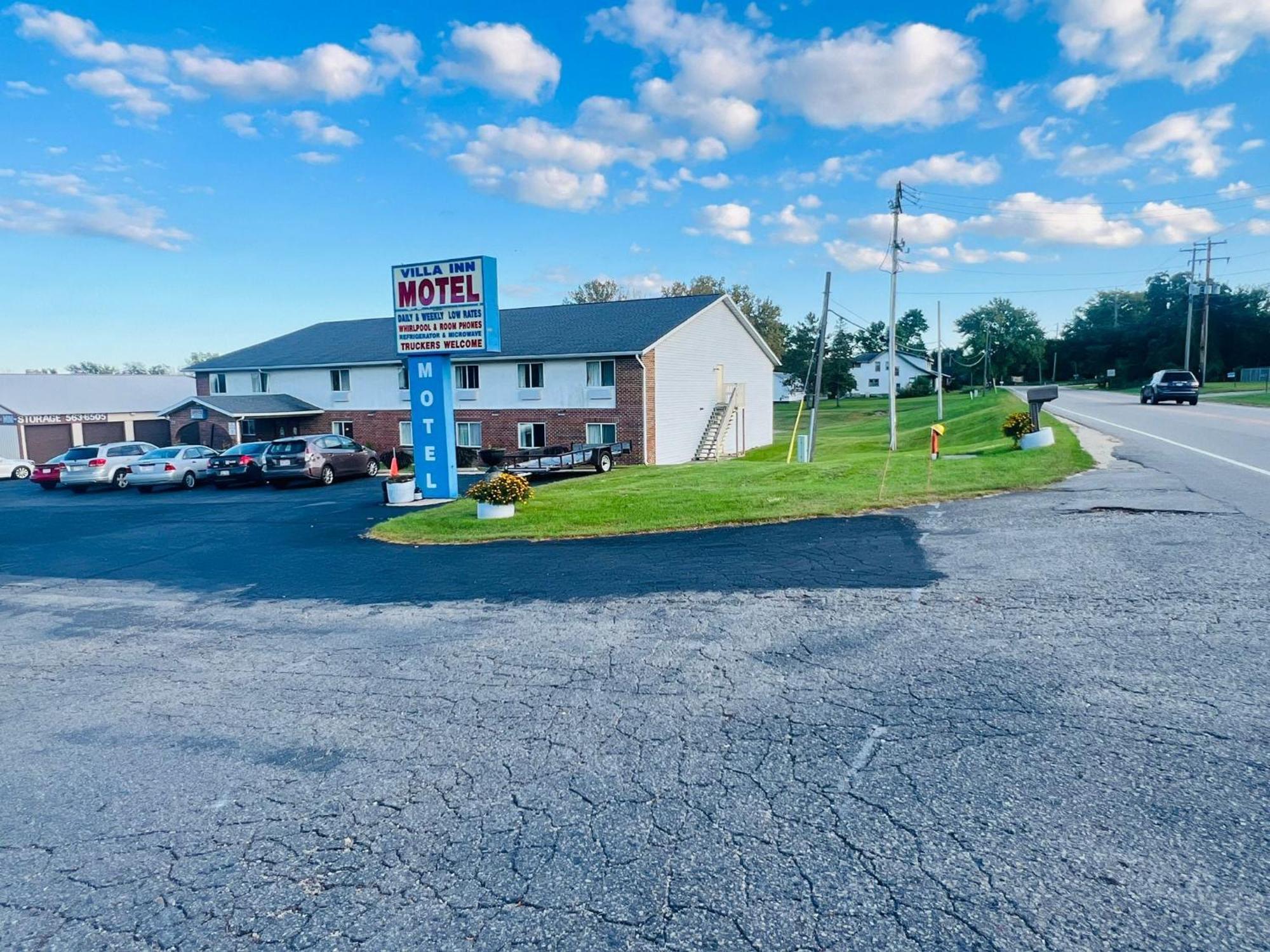 Villa Inn Motel Near Hwy 12 Wi Capital O Fort Atkinson Exterior photo